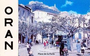 MB h- 015- eglise St-Louis et place de la perle